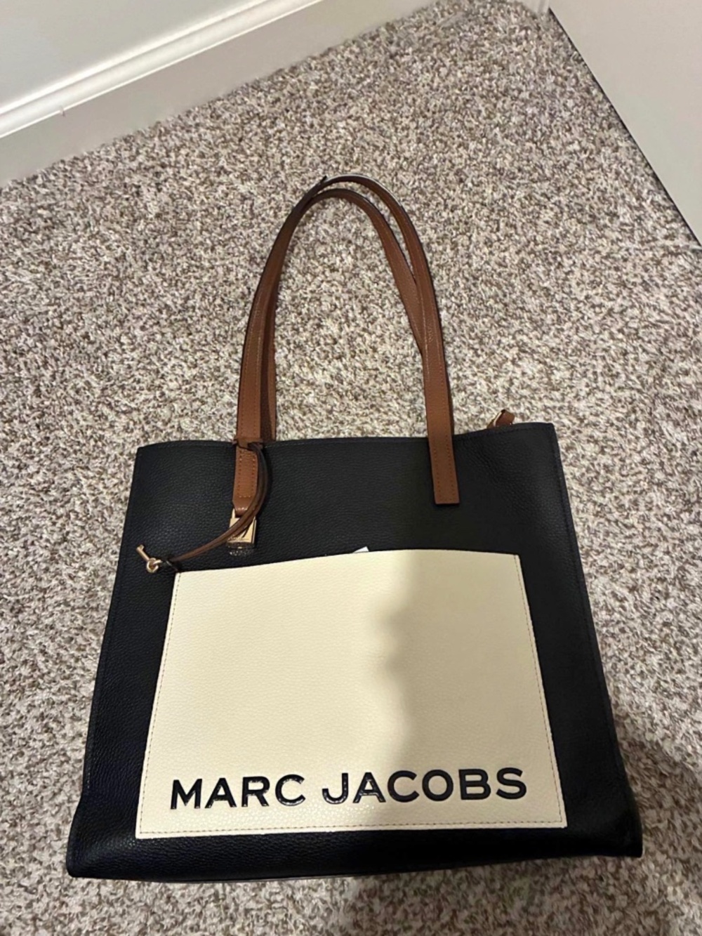 Marc Jacob’s grinde tote